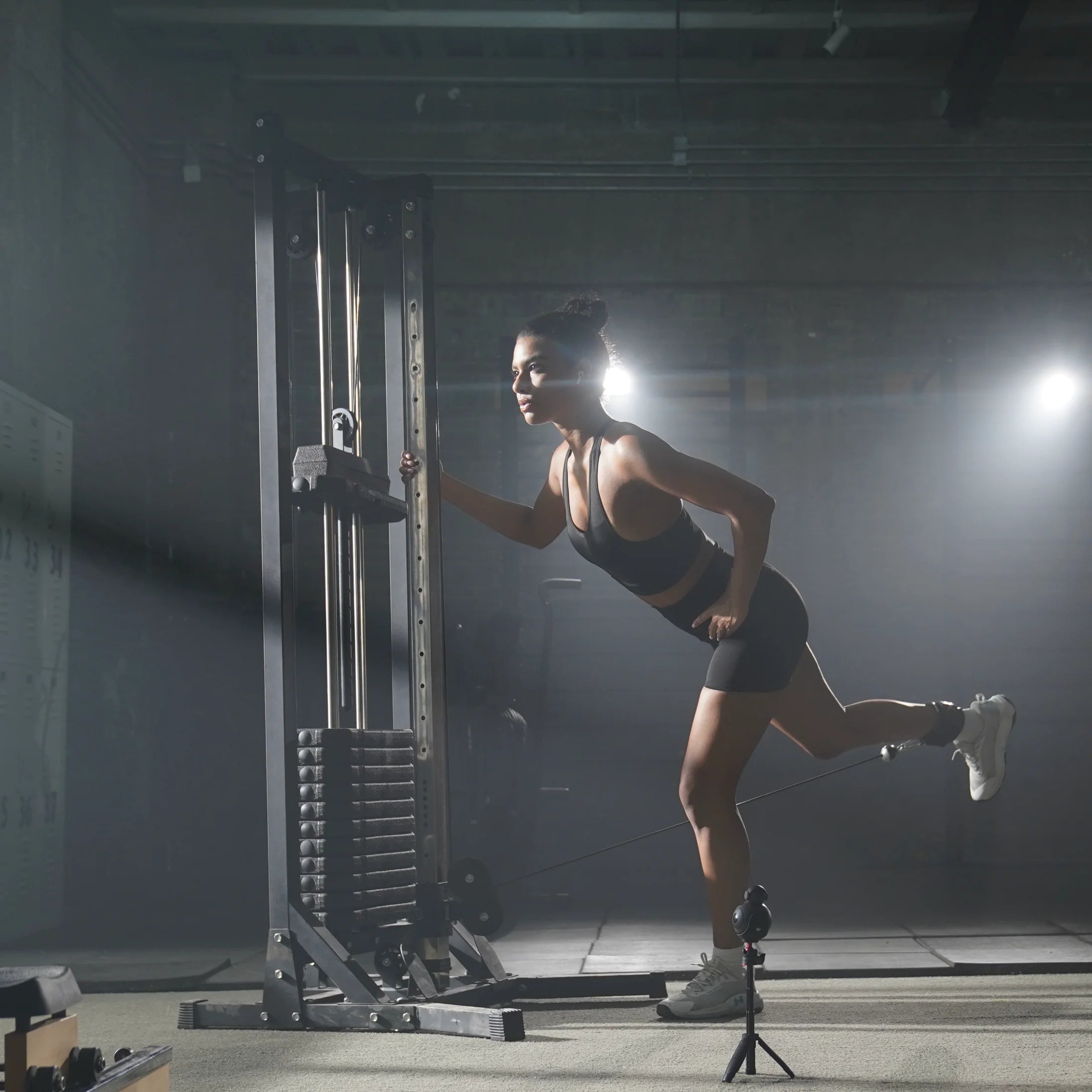 Athlete pose estimation analysis in a gym environment